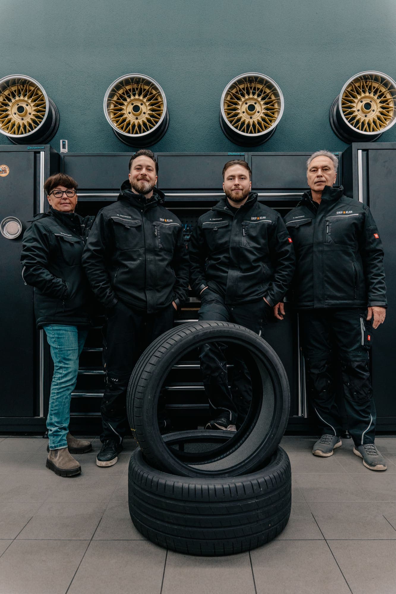Das Team von GRIP & KLAR in der Werkstatt